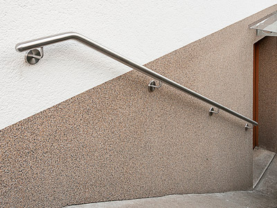 Edelstahl Handlauf für Kellertreppe