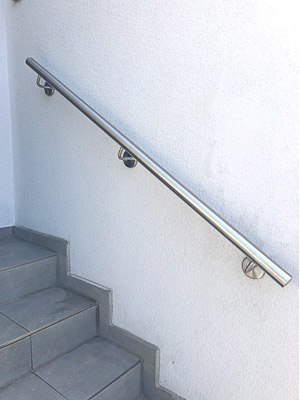 gerader Handlauf für Außentreppe